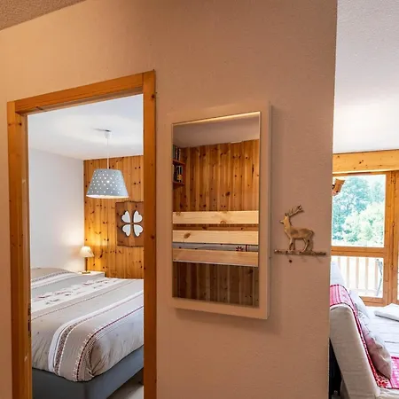 2 Pieces Expose Sud-ouest Pour 5 Personnes - Fr-1-263-544 * Valloire